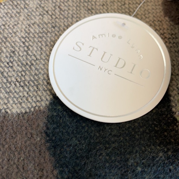 Oversized Camo Scarf with yellow striping Amie Lynn Studio NYC - Picture 2 of 4